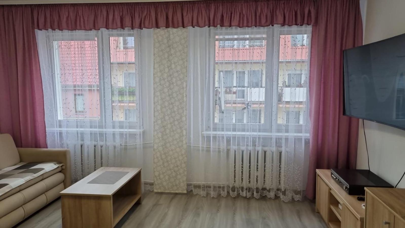 Mieszkanie Przy Parku Swinoujscie Ngoại thất bức ảnh